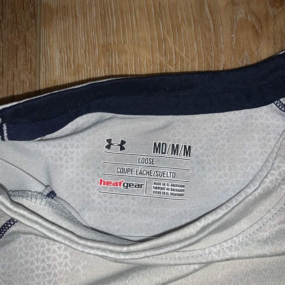 Under Armour Notre Dame shirt - Picture 2 of 3